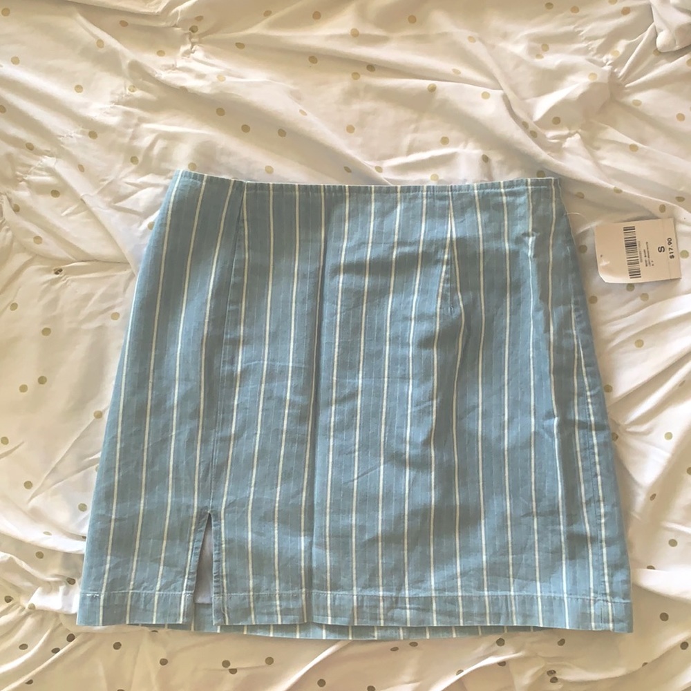Stripped mini skirt